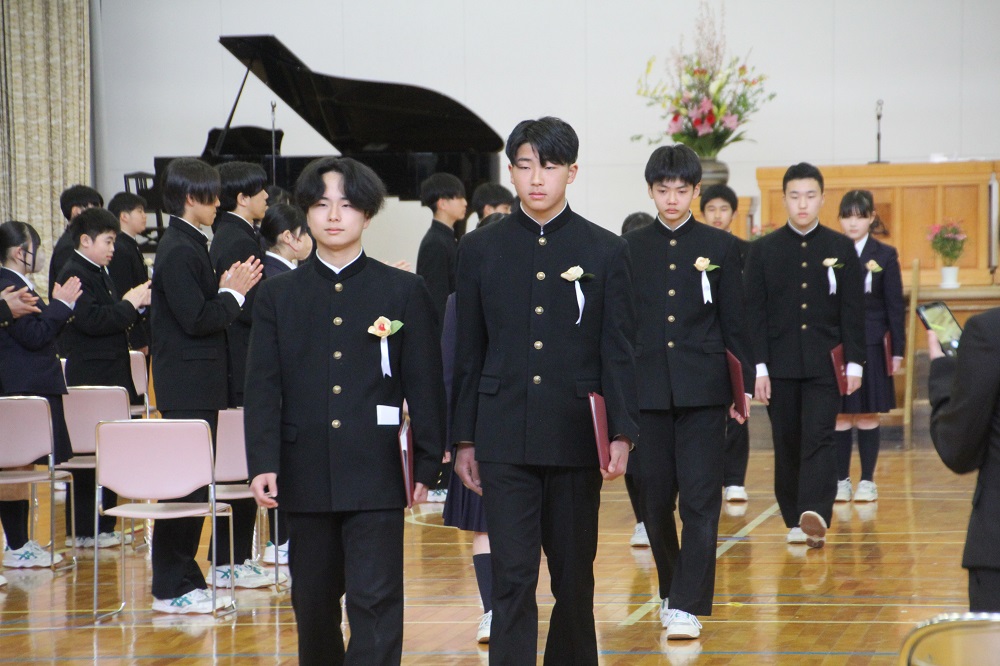 上松小学校・中学校卒業式